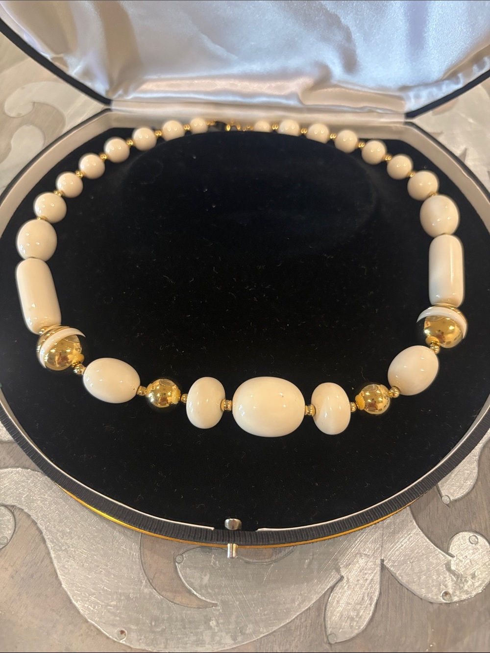 Elegant Cream Beaded Necklace with Gold Accents